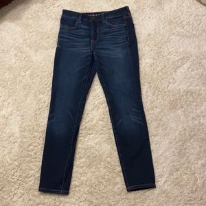 American Eagle AE Dream Jean size 6 short